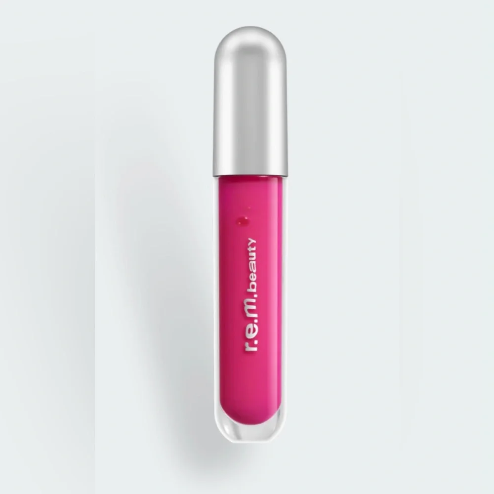 R.E.M. Beauty Essential Drip Glossy Balm Lipgloss Strawberry Soda Pink NEW OS
